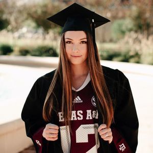 Meet your Posher, Kayle